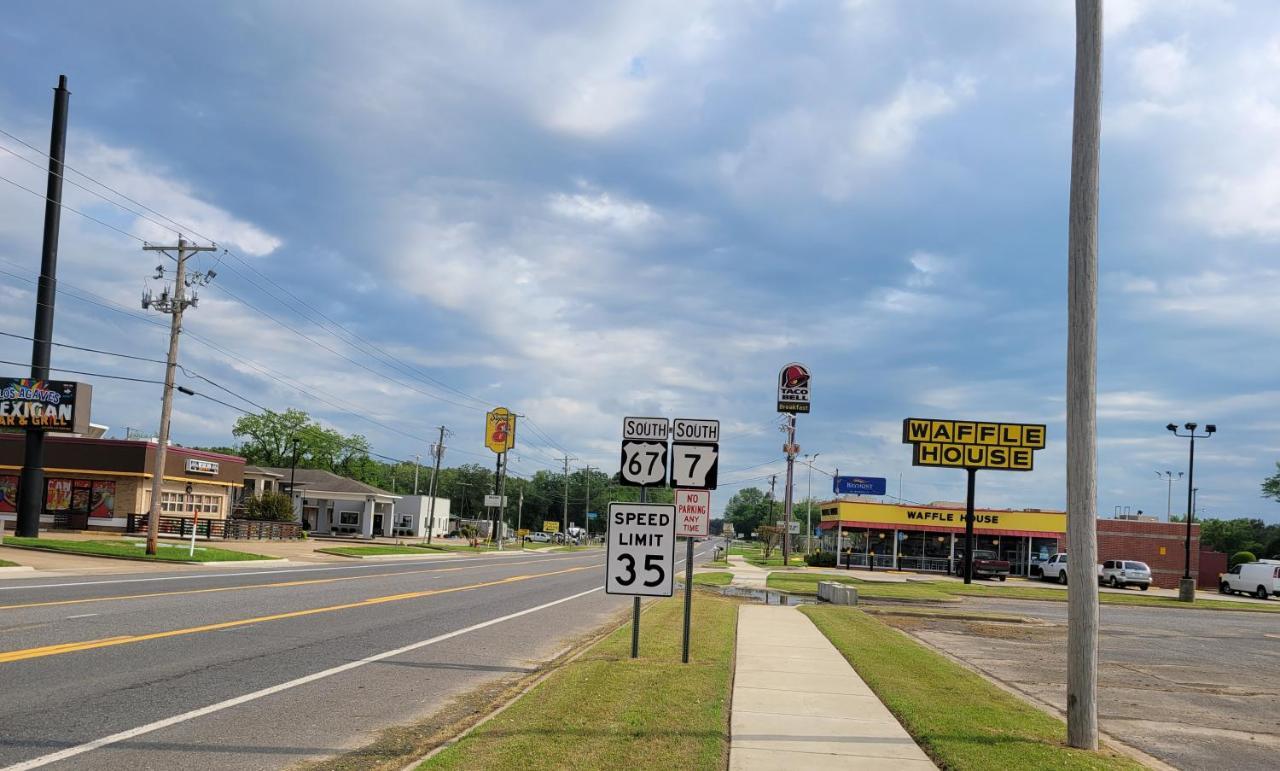 Super 8 By Wyndham Arkadelphia Caddo Valley Area Exteriér fotografie