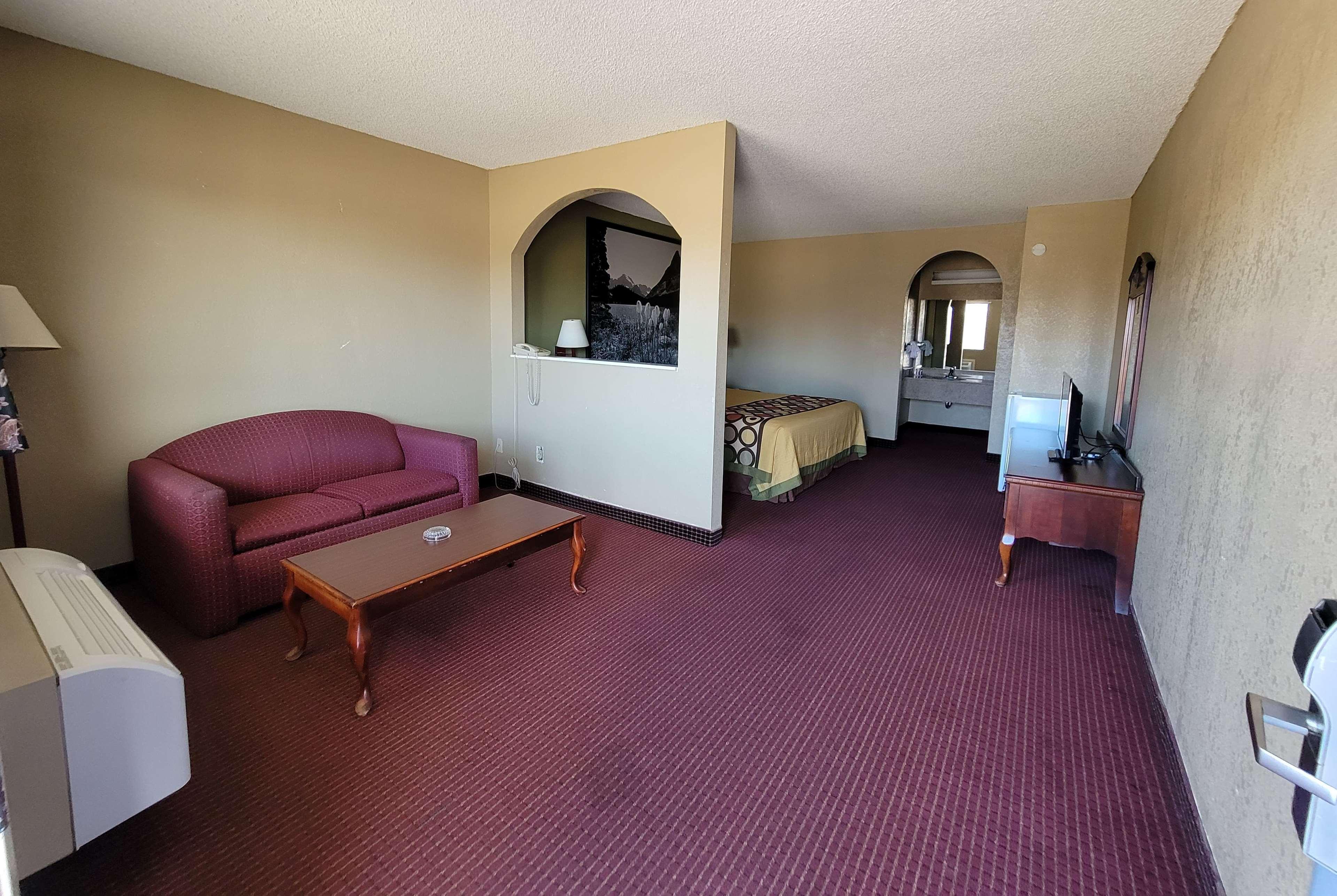 Super 8 By Wyndham Arkadelphia Caddo Valley Area Exteriér fotografie