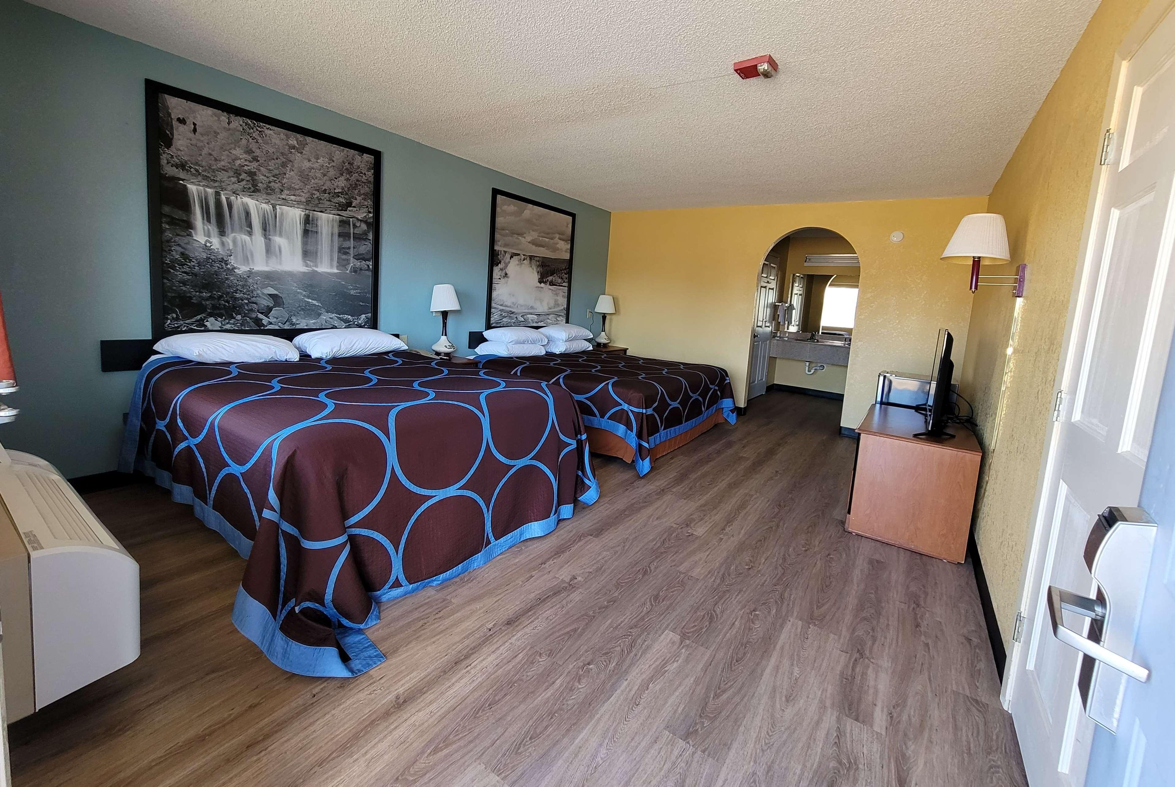 Super 8 By Wyndham Arkadelphia Caddo Valley Area Exteriér fotografie