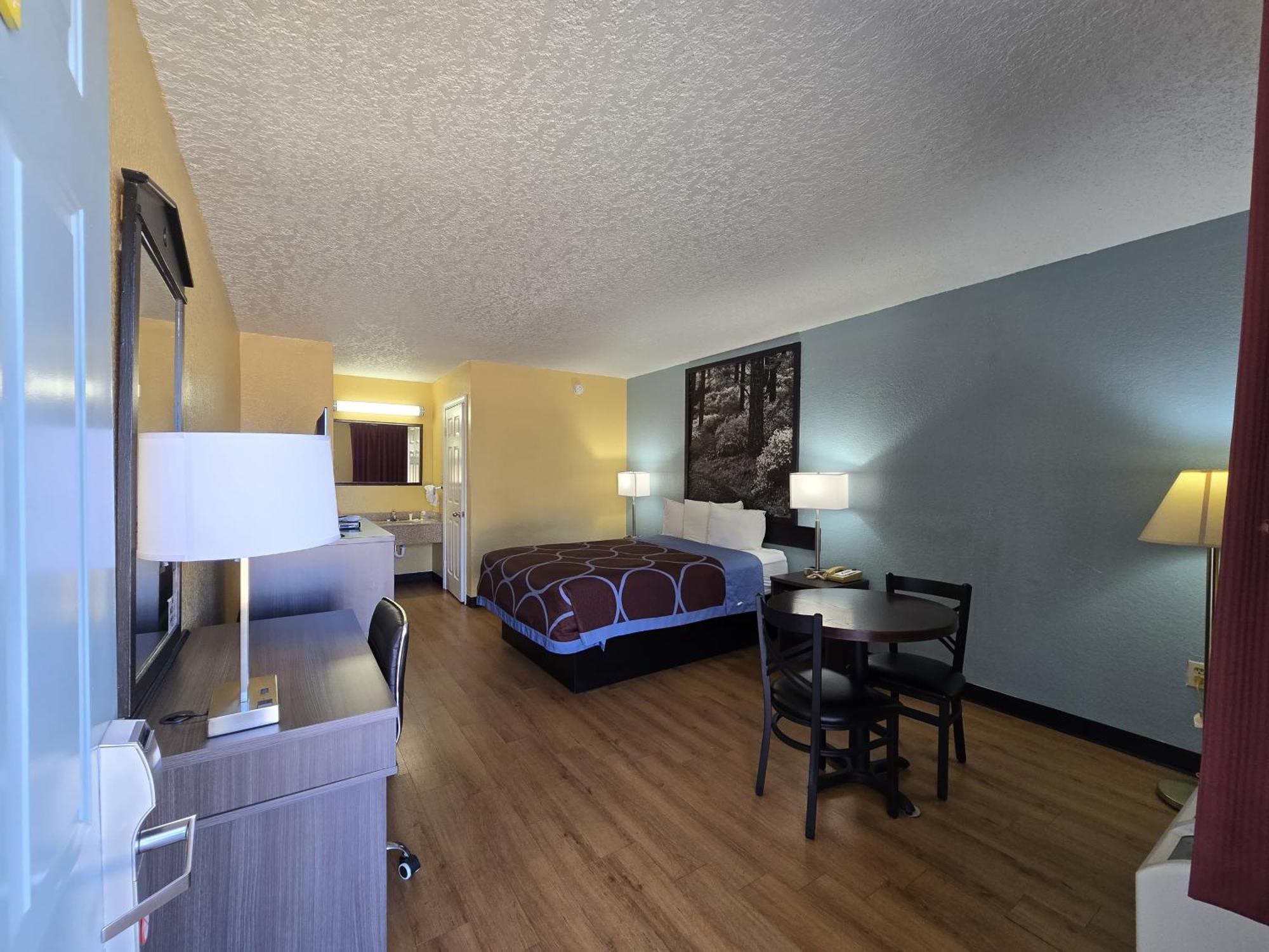 Super 8 By Wyndham Arkadelphia Caddo Valley Area Exteriér fotografie