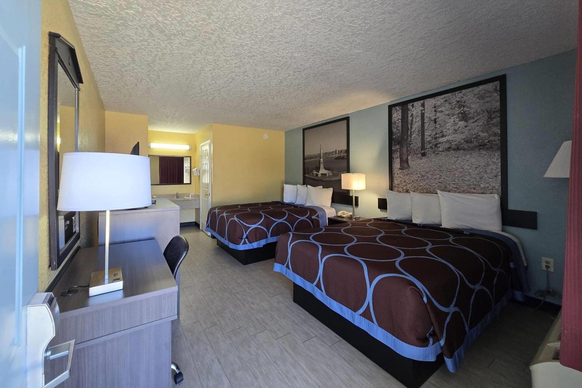 Super 8 By Wyndham Arkadelphia Caddo Valley Area Exteriér fotografie